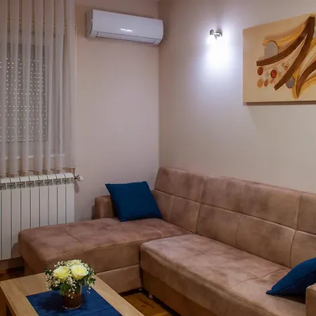 Apartman Happy Day Valjevo Esterno foto