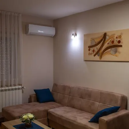 Apartman Happy Day Valjevo Esterno foto